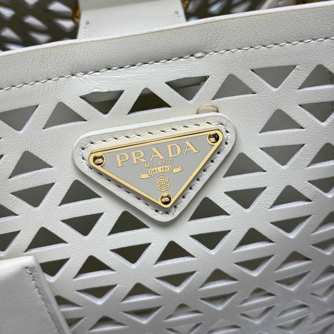 Prada Panier Saffiano leather mini bag 18x17x10.5cm