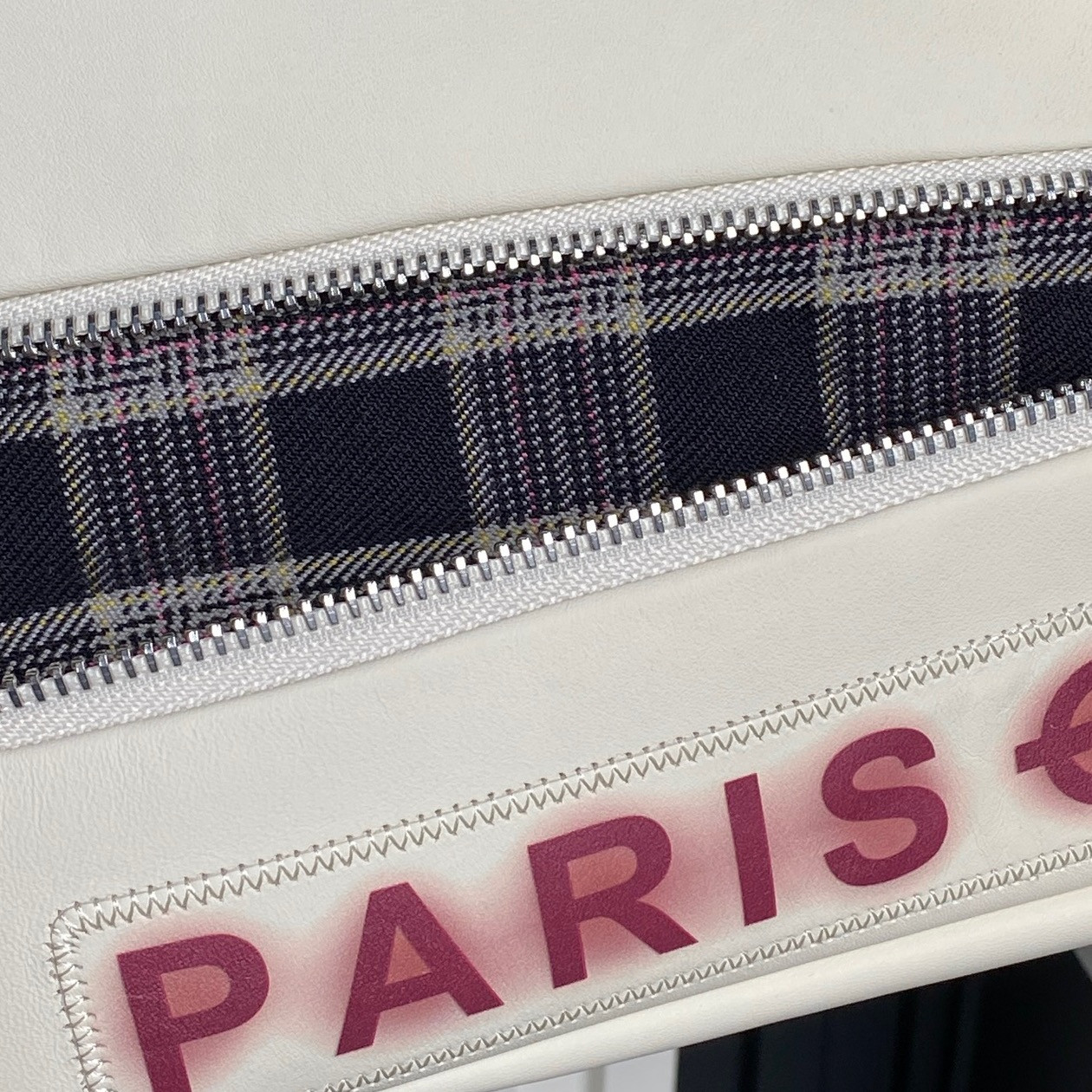 Chanel Vintage Graffiti Tote Airport Bag 36x24x12cm