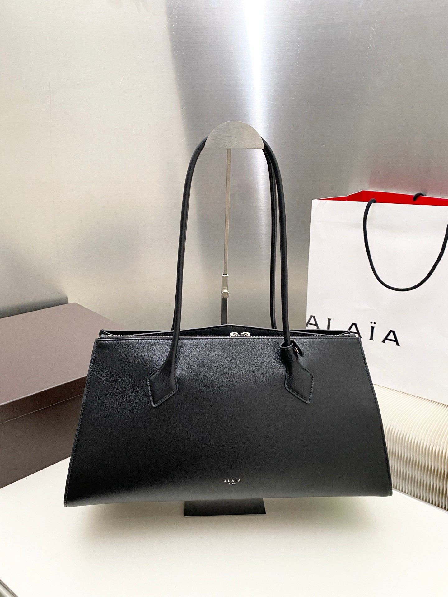 ALAÏA LE TECKE Large Double-Zip Bag 42x21.5x18.5cm