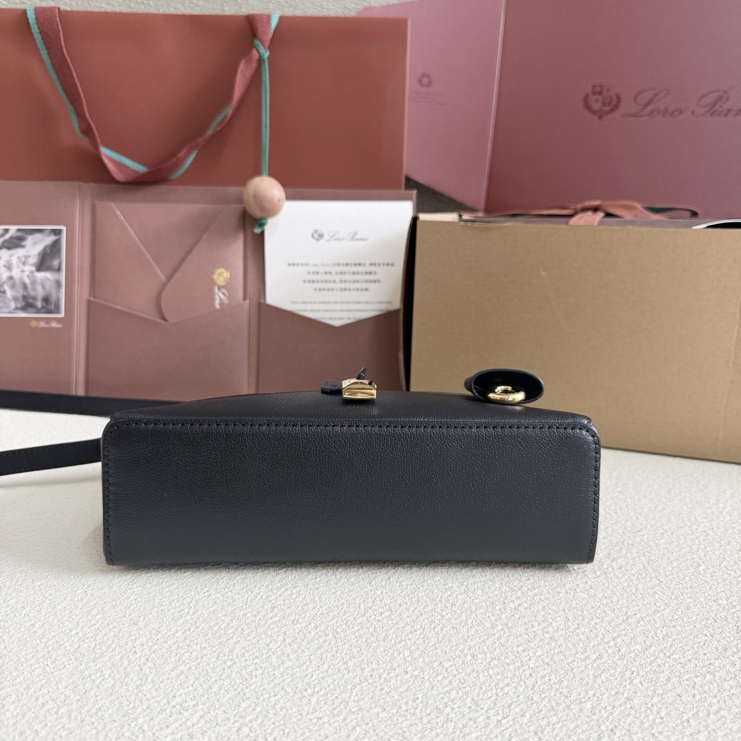 Loro Piana Extra Bag L23 23x12x7cm