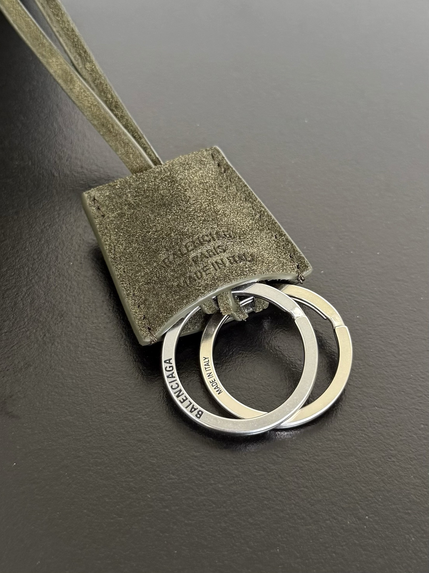 Balenciaga Rodeo Medium 35x23.3x10.9cm