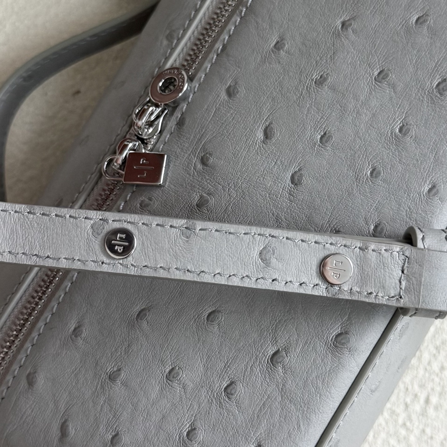 Loro Piana Extra Pocket L19 Ostrich-grained Leather 11 x 19 x 6.5 cm