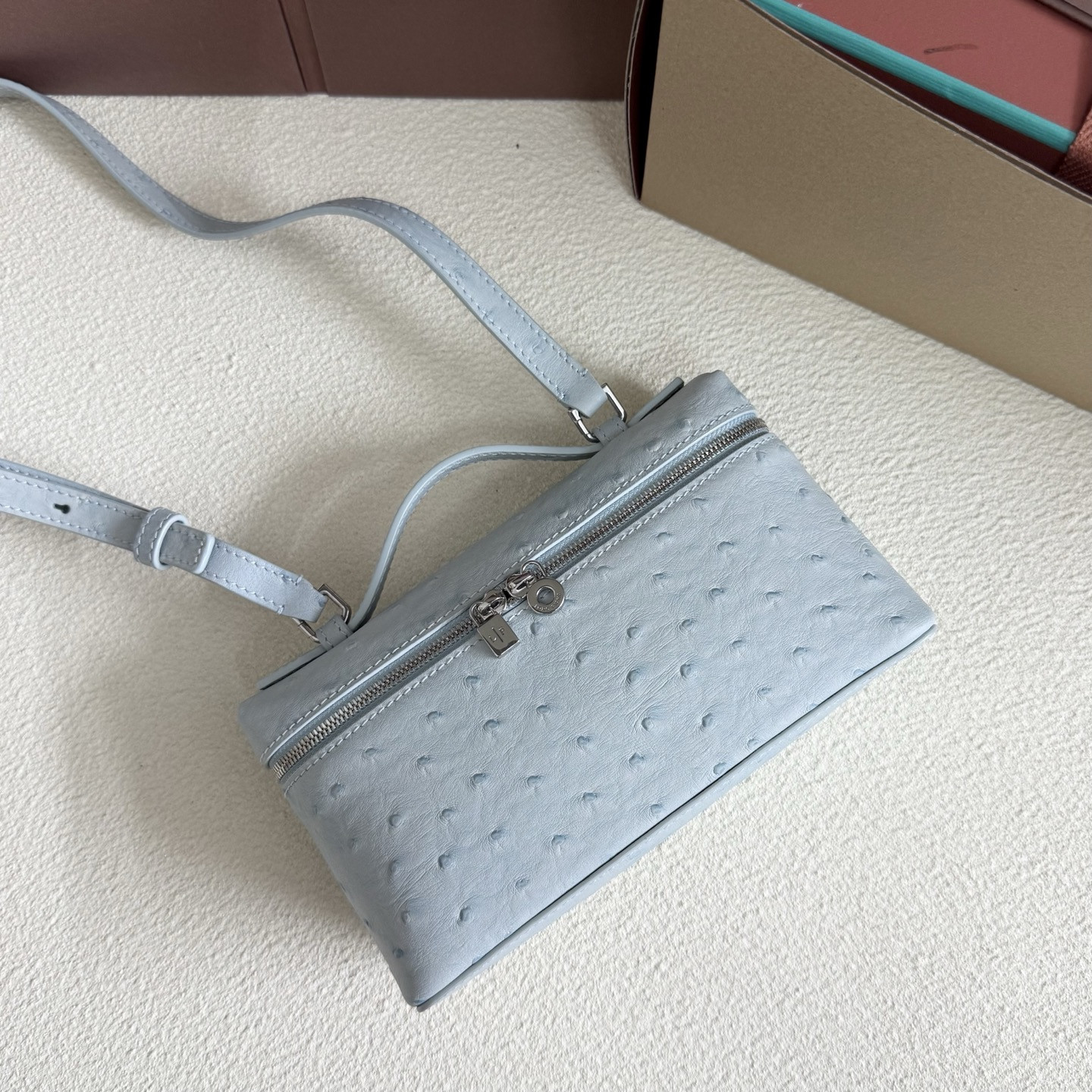 Loro Piana Extra Pocket L19 Ostrich-grained Leather 11 x 19 x 6.5 cm