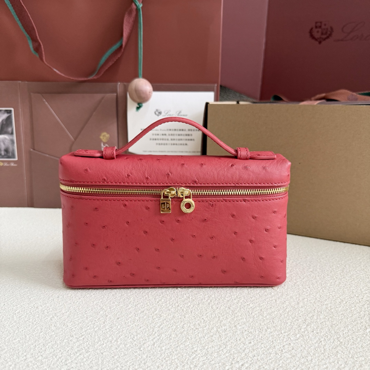 Loro Piana Extra Pocket L19 Ostrich-grained Leather 11 x 19 x 6.5 cm