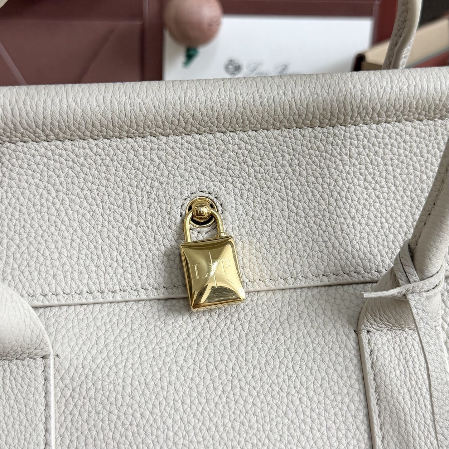 Loro Piana Loom L25 Calfskin 25x18x12.5cm