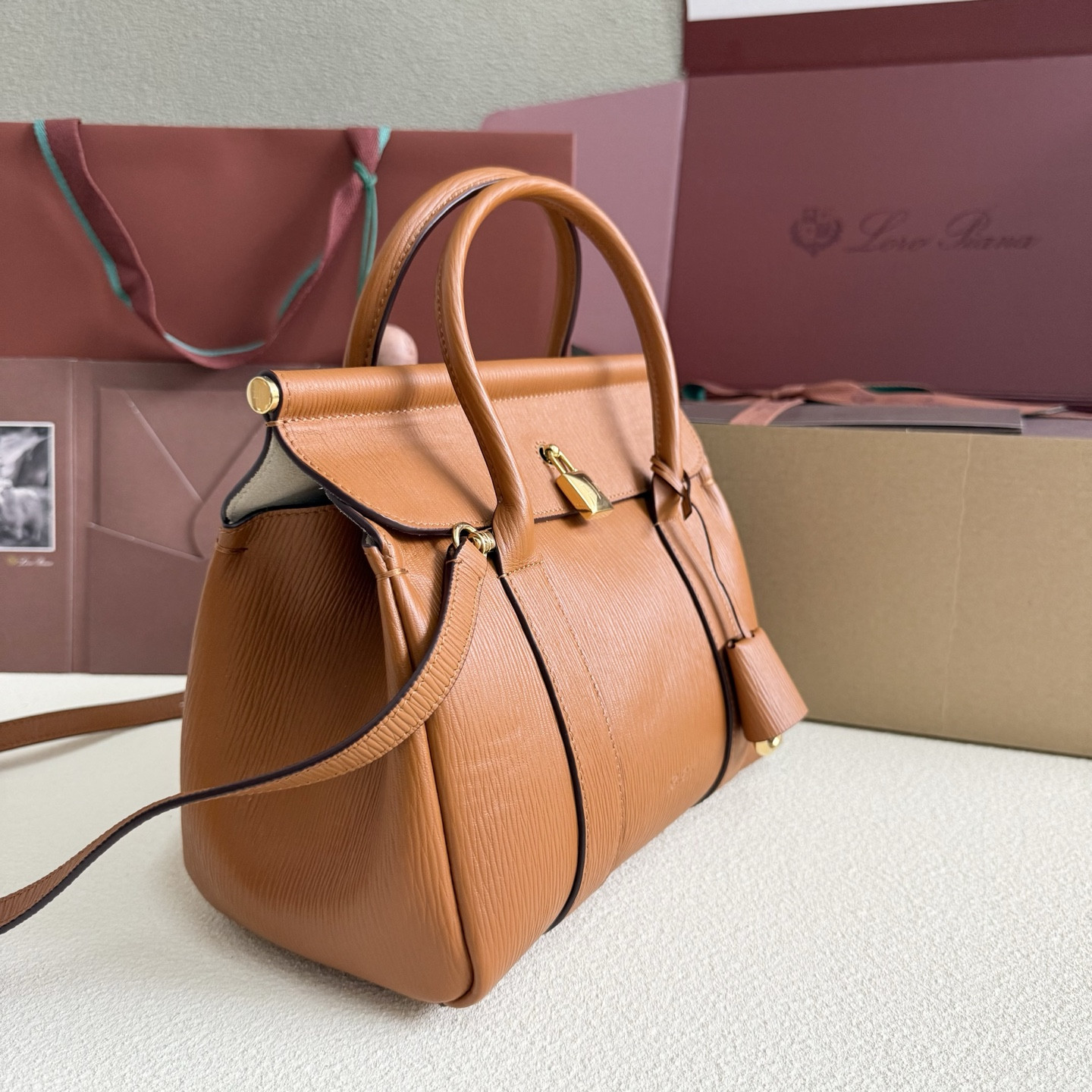 Loro Piana Loom L25 Calfskin 25x18x12.5cm