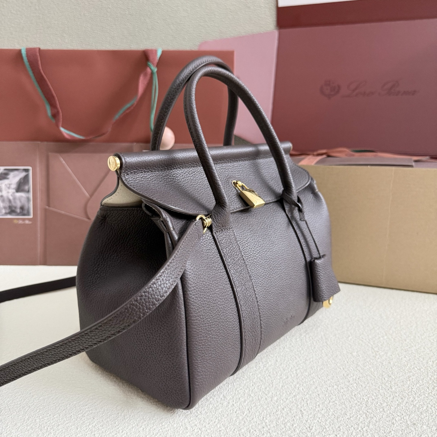 Loro Piana Loom L25 Calfskin 25x18x12.5cm