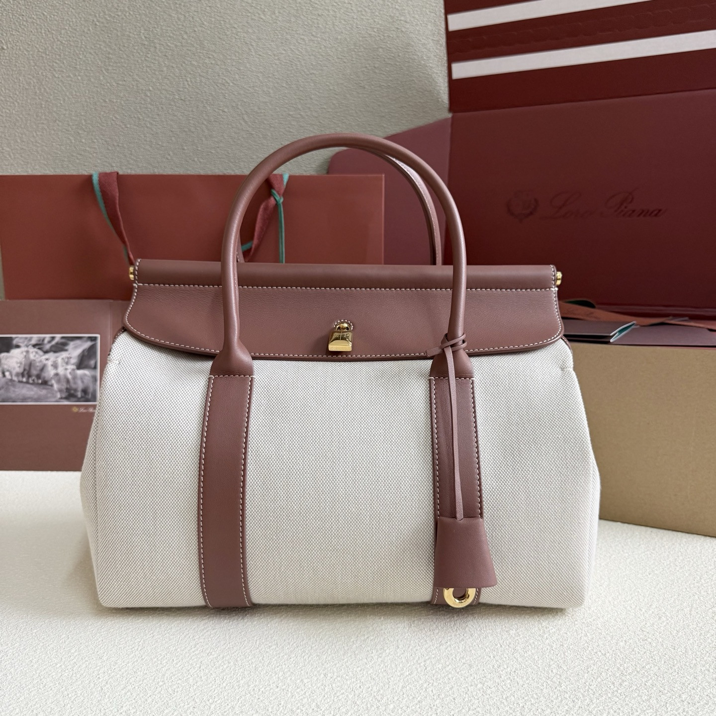 Loro Piana Loom L32 33x23x18cm