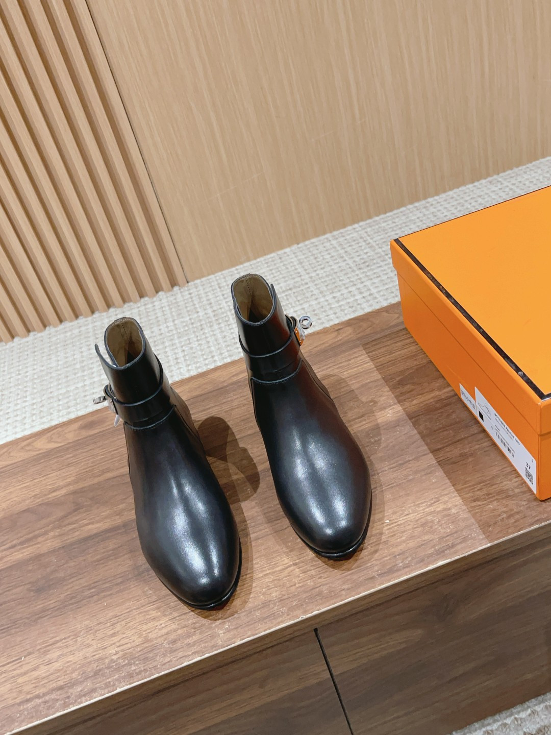 UA Hermes Neo Ankle Boot