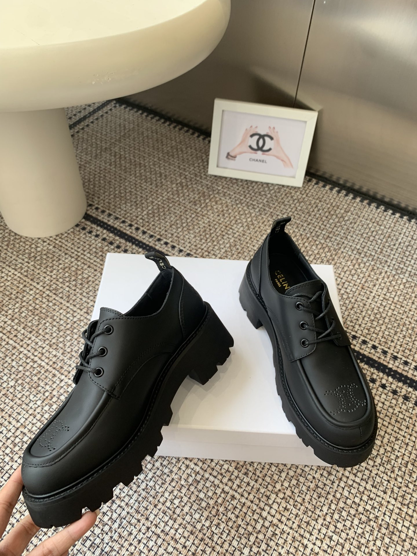 UA CELINE TRIOMPHE DERBIES IN SHINY BULL